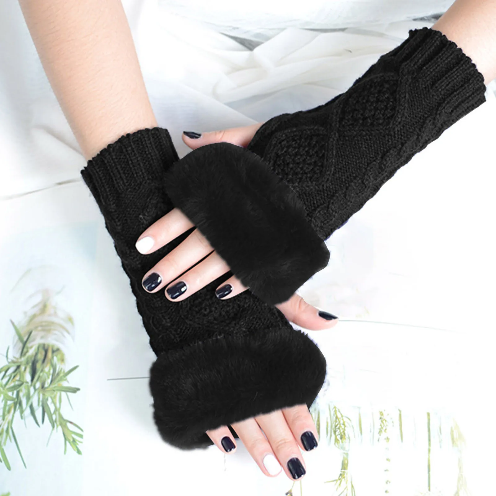 

Autumn Winter Solid Color Students Write Keep Warm Korean Knitting Lady Fingerless Protection Hand Hair Mouth Hemp Gloves Women