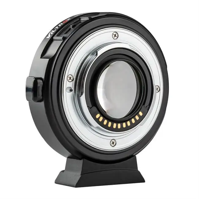 

Адаптер для крепления объектива с автофокусом Viltrox EF-M2 II 0.71x-новая модель V2