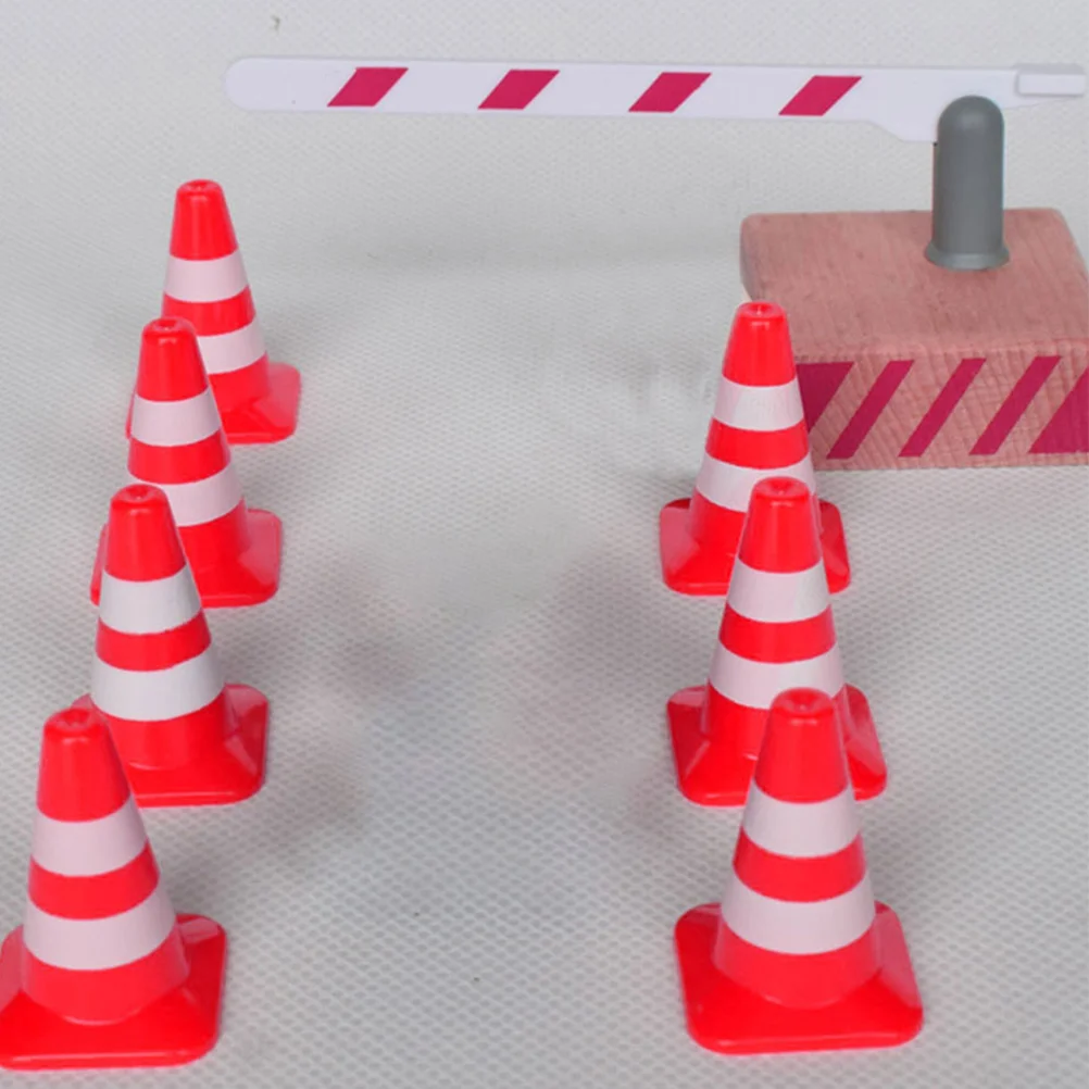 Plastic Road Cone 24 Pcs Road Sign Barricade Toy