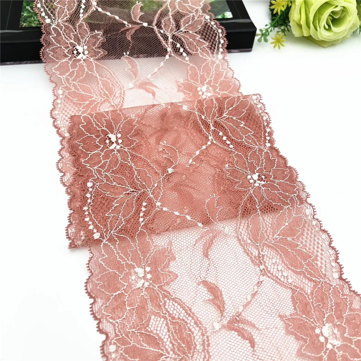 3y/lot W16.5cm 2-Tone Pink White With Shiny Elastic Stretch Lace Trims 1