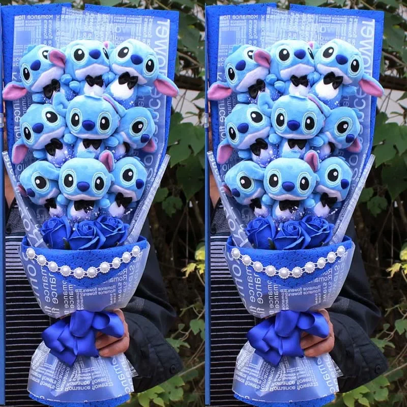 Bouquet de Peluches Stitch et Roses Bleues – Cadeau Unique