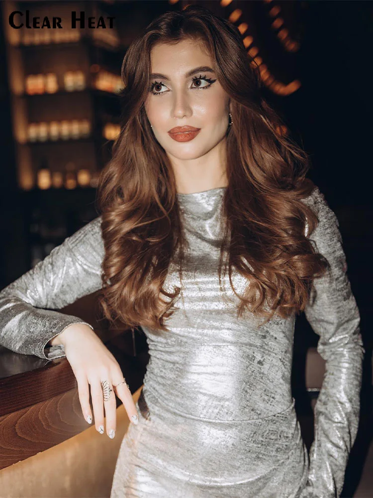 SparklingSilverElegantFigurehuggingLongDressRoundNeckLong
