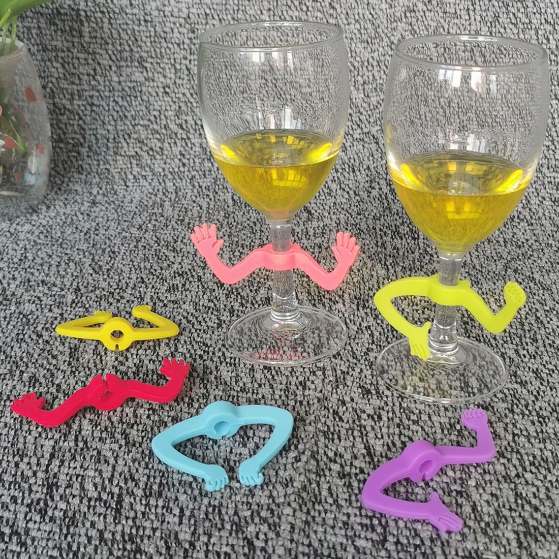 6pcs Palm Cup Marker Left and Right Hand Creative Silicone Funny Hand Dance Wine Glass Recognizer