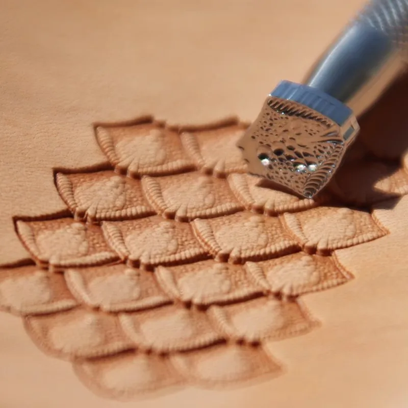 L316/L310 Dragon Scale Leather Carving Seal Embossing Punch Stainless Steel Vegetable Tanned Leather Stamping And Knocking Tool