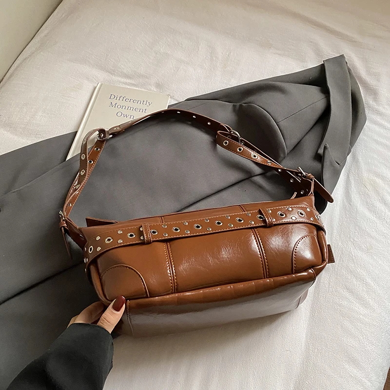 Mode Achselhöhle Sling Handtaschen Nieten Design Halbmond Umhängetaschen 2025, Punk Stil Motorrad Unterarm Schulter Geldbörse – Detail 27