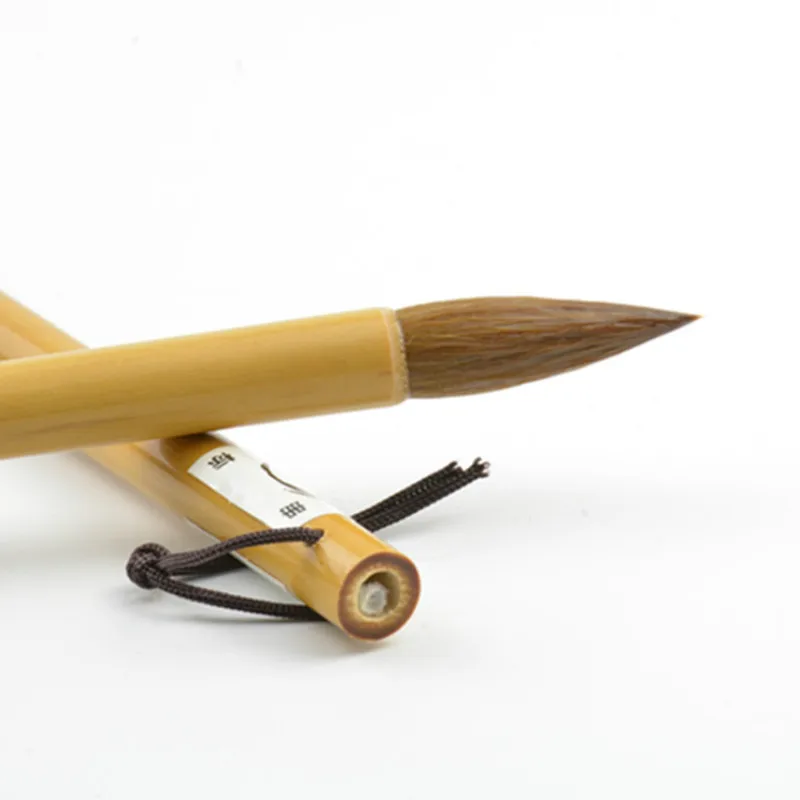 Рисунок 6 - Weasel ручка с кисточкой для волос