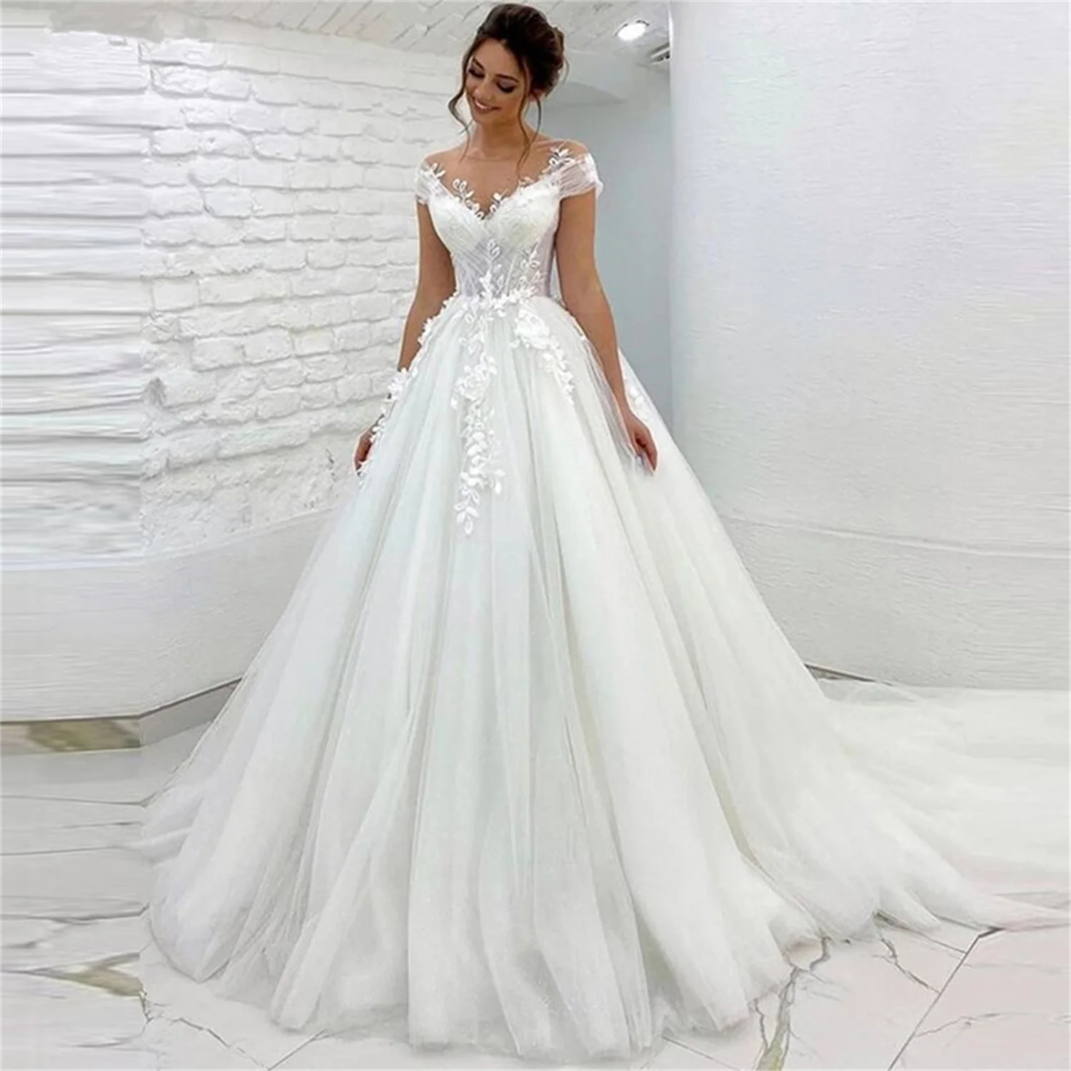 

Pricess Ball Gown Wedding Dress 3D Flowers Off The Shoulder Bridal Gown Train Weddig Gown Sexy V-Neck Robe De Mariée