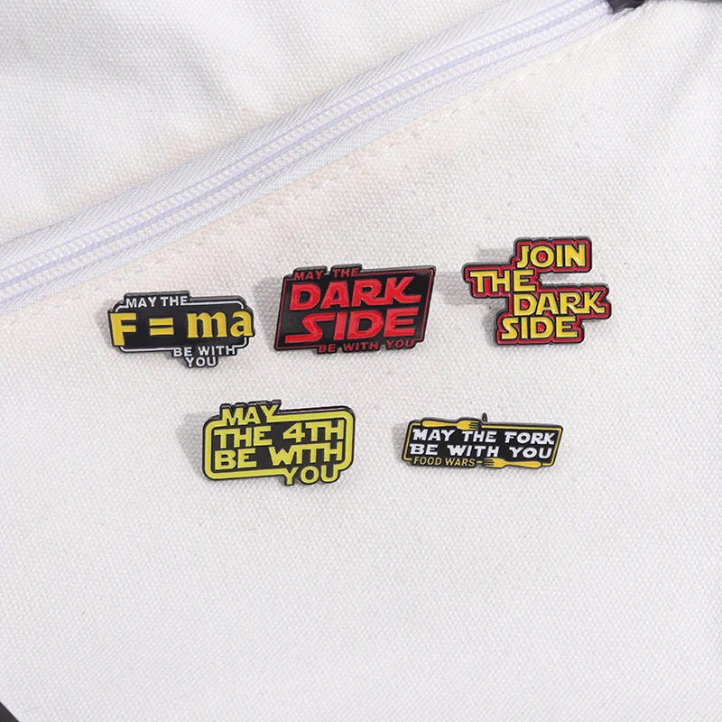 Science-Fiction-Film Cartoon Emaille Pins können die 4. mit Ihnen Phrase Revers Abzeichen Broschen Zubehör Geschenk für Fans Freunde sein – Detail 11