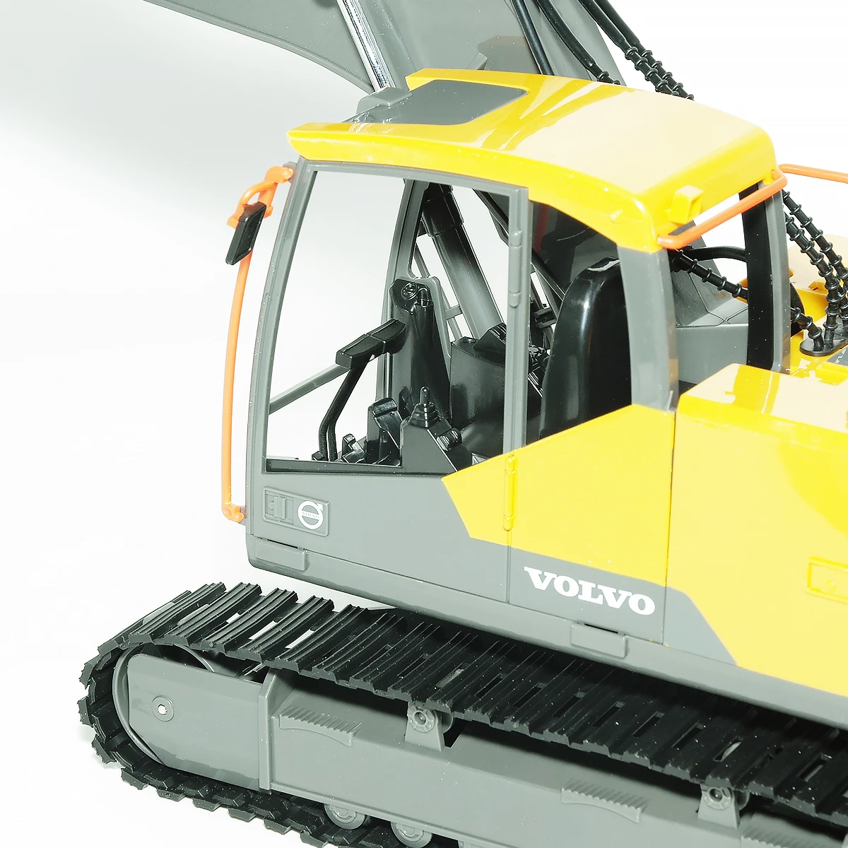 1/16 Scale 17CH Double E Remote Control ABS Excavator Toy Model E568-003  With ONLY BUCKECT ATTACHMENT 5