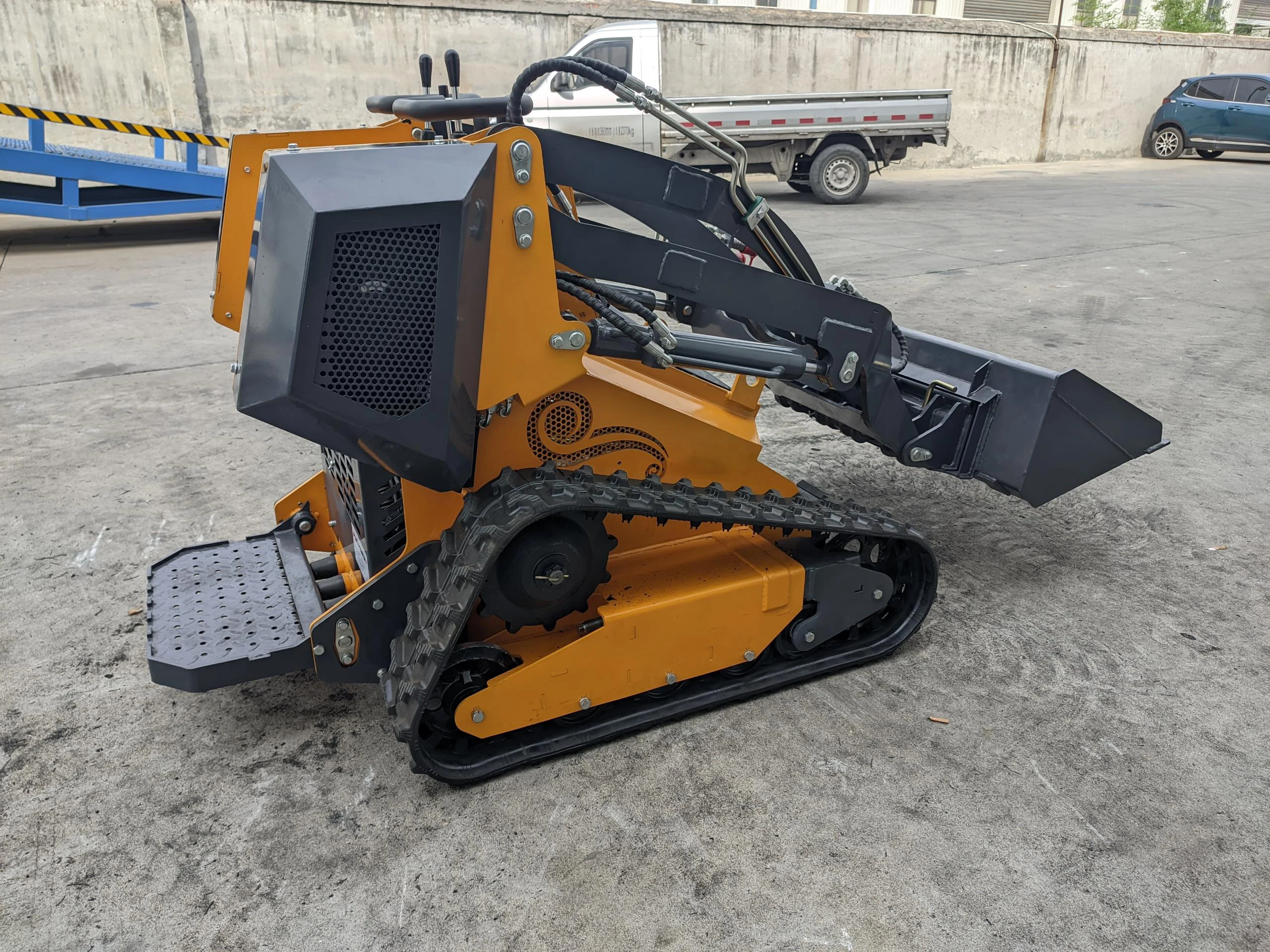 EPA CE Diesel Kompaktlader Mikroschienen Kompaktlader mit Gummiketten Kompaktlader mit hydraulischem Antrieb