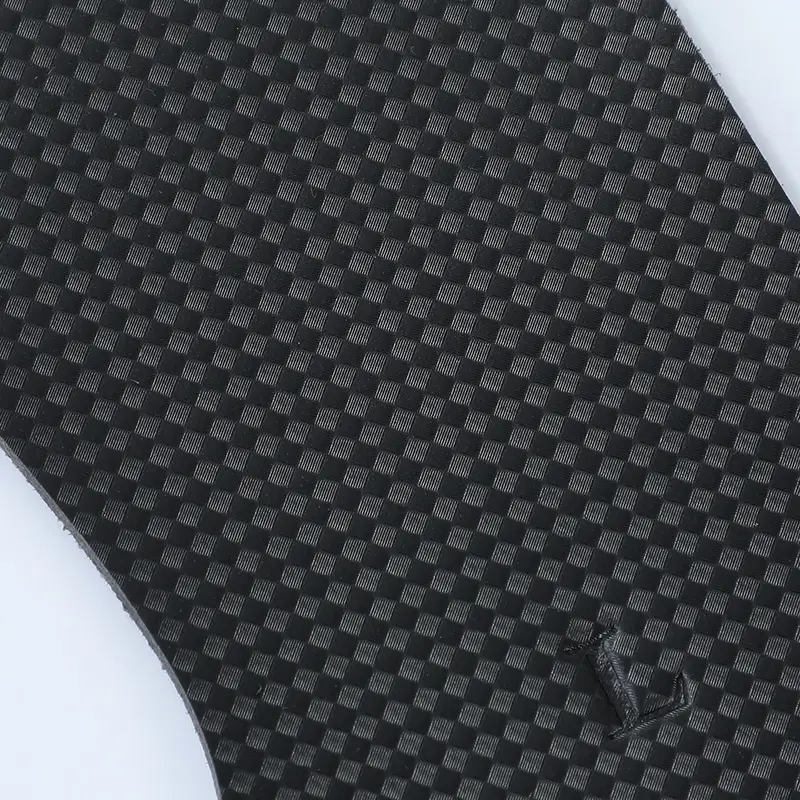 A Pair of Carbon No Finger Hole Hand Grips for Crossfit Pull Ups Cross Training Kettlebell Gymnastics Workout Palm Protector - Image 4