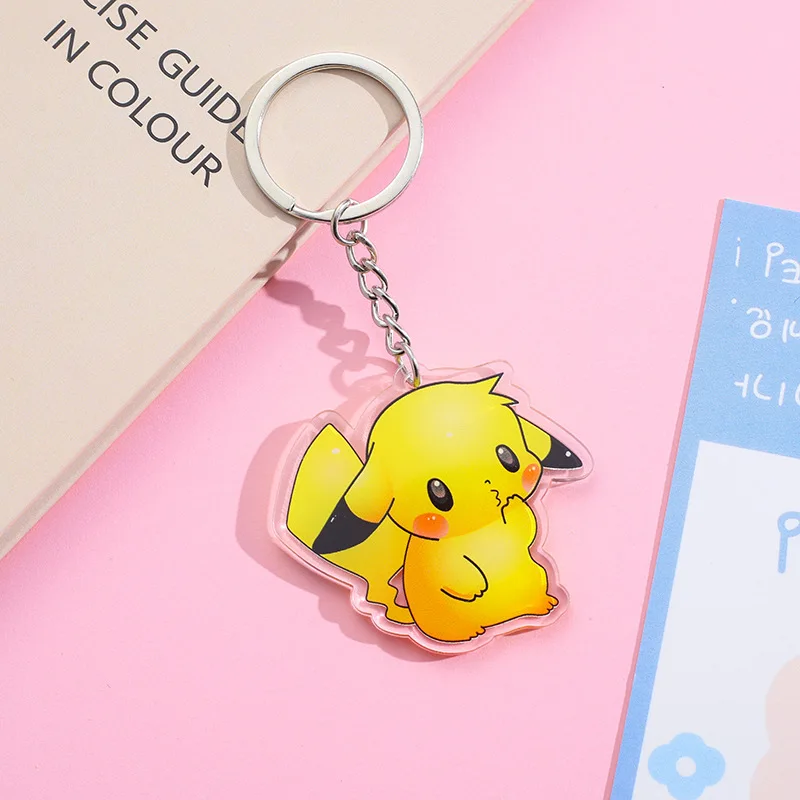 Pokemon-Schlüsselanhänger aus Acryl: Pikachu und Ducklett! Entzückendes Zubehör für Ihre Schlüssel und Taschen. Begrenzte Aktie! Beeil! – Detail 6