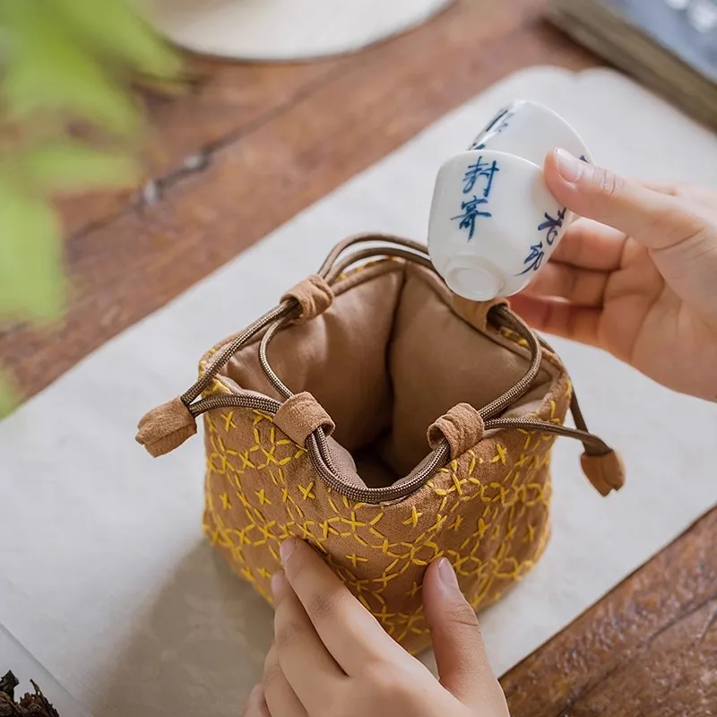 Vintage Chinese Style Stitched Tea Cup Pouch - Thickened Cotton Linen Travel Tea Set Bag for Zisha Teapot, Portable Storage Case