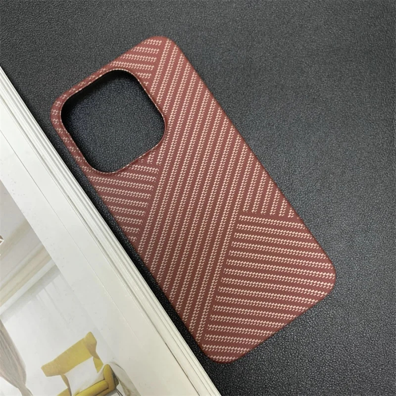 Retro Cooling Ultra Thin Carbon Fiber Pattern Frosted Frameless Business Case Cover