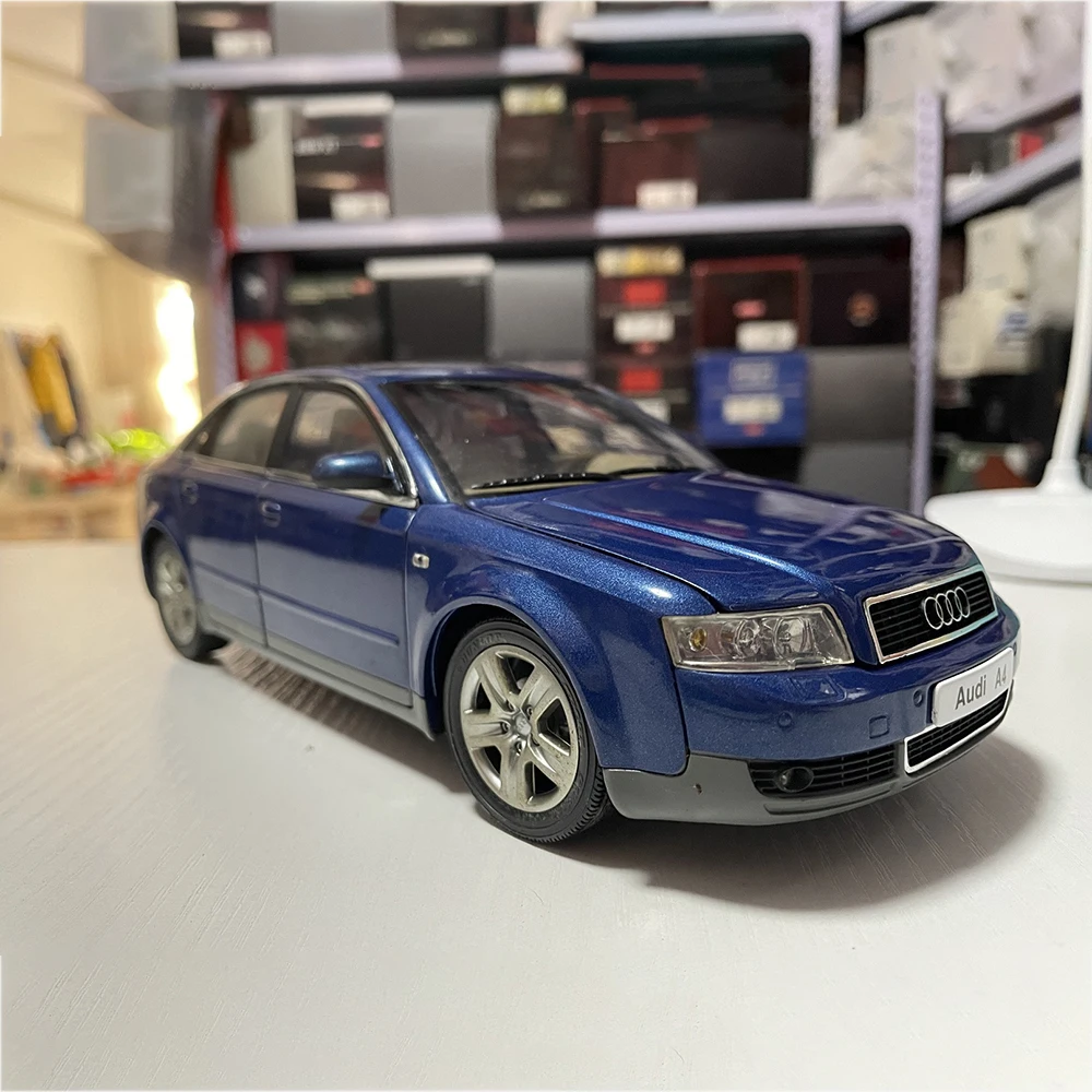 Out Of Print Faw Audi A4 B6 2004-2005 1:18 Scale Alloy Rare Car