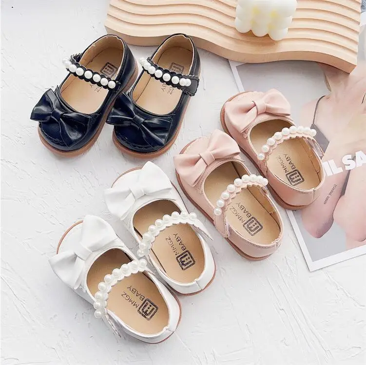 

Girls' Black Leather Shoes Performance Shoes 2024 New Spring Princess Leather Shoes Children's Students' Pearl Soft Sole Single