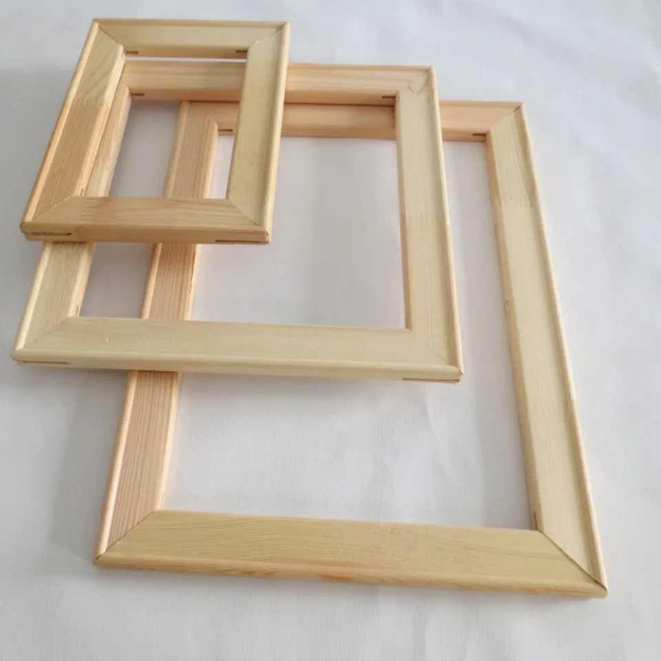 Solid Wood European Style Oil Painting Frame