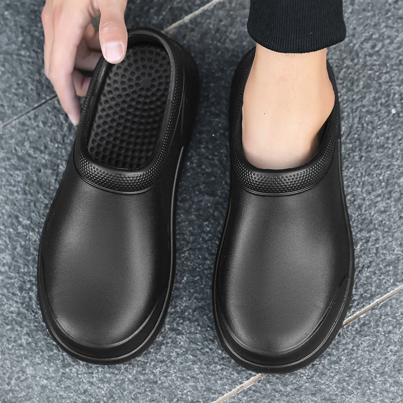 Soft Slippers Anti Slip Sandals Men Women EVA Chef Shoes Non-slip Waterproof Oil-proof Shoes Comfortable Workers Slippers Outdoor Fishing