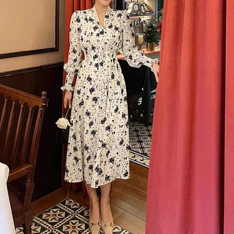 Floral Art Printed V-Neck Elegant Chic Loose Long Sleeve Midi Dress main image 0