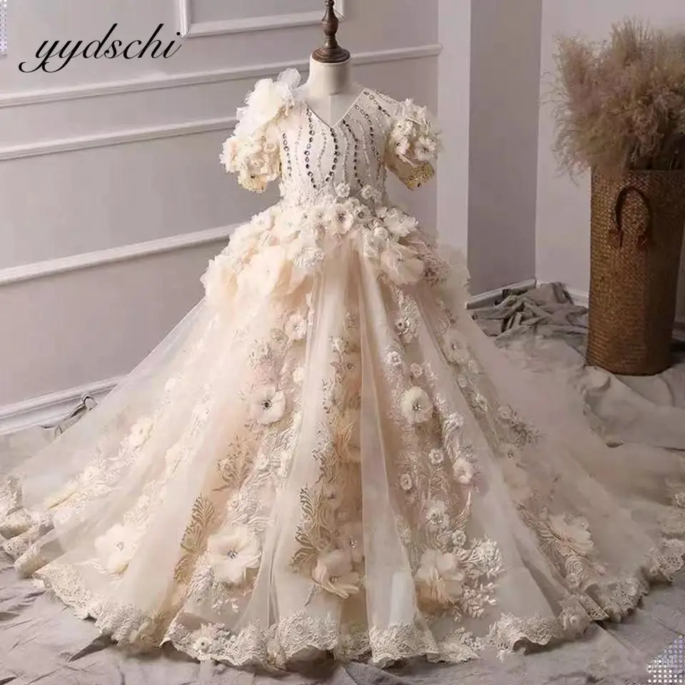 

Luxury Champagne Flower Girl Dresses 2023 3D Floral Appliques Sparkly Sequined Beaded Kids Birthday Pageant First Communion Gown