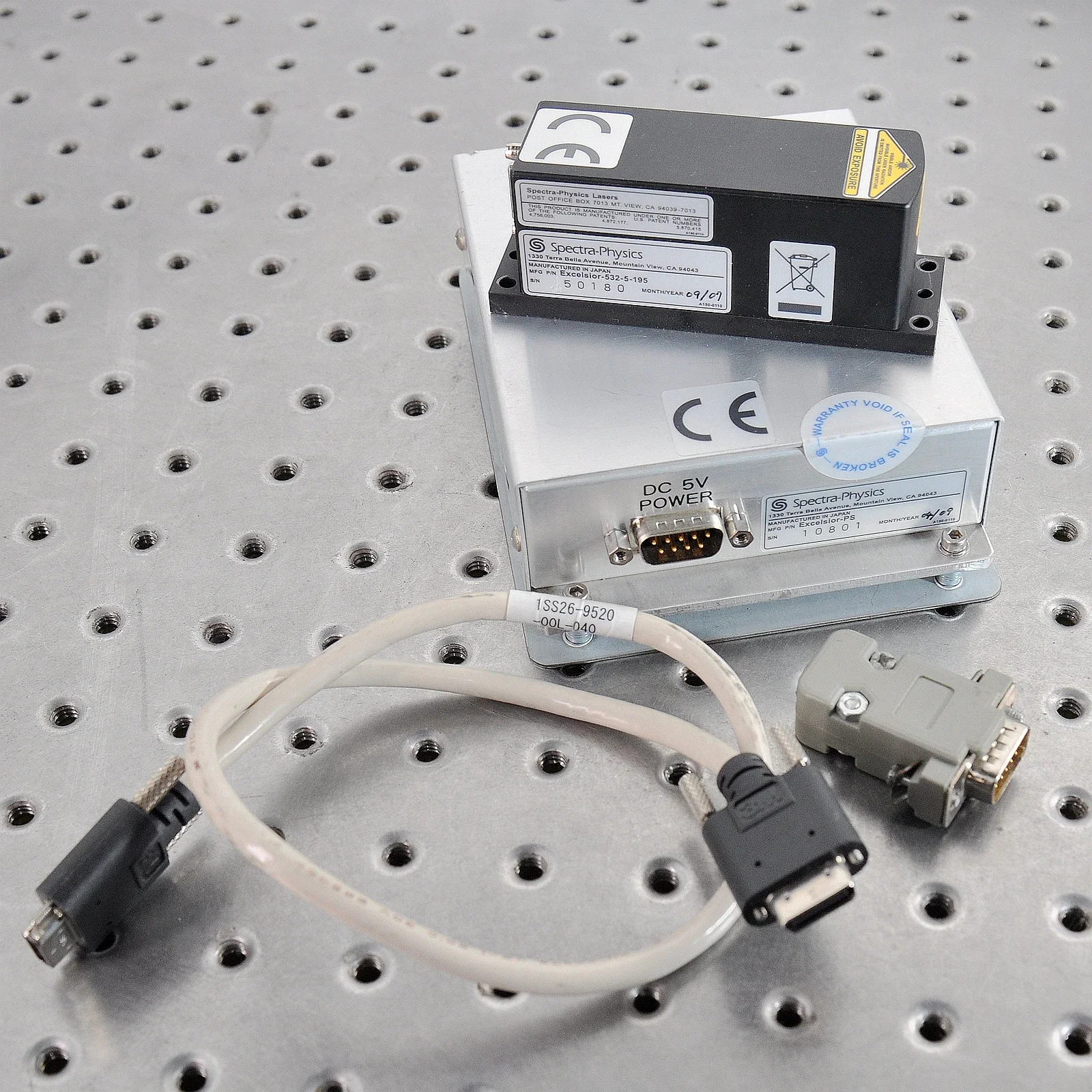 

Лазерный Эксельсиор Spectra-физики, мощность 5 мВт, длина волны 532 нм