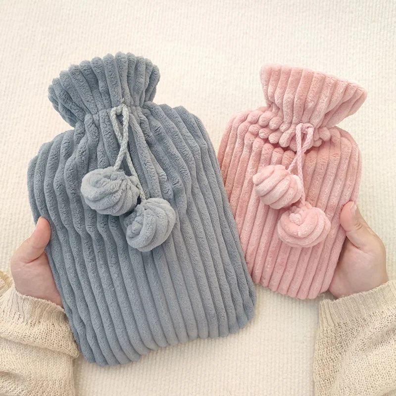 

1pc Portable Warm Water Bag Water-filling Hot Water Bag Female Belly Hand Feet Keeping Warm Hand Warmer Hot Water Bottle