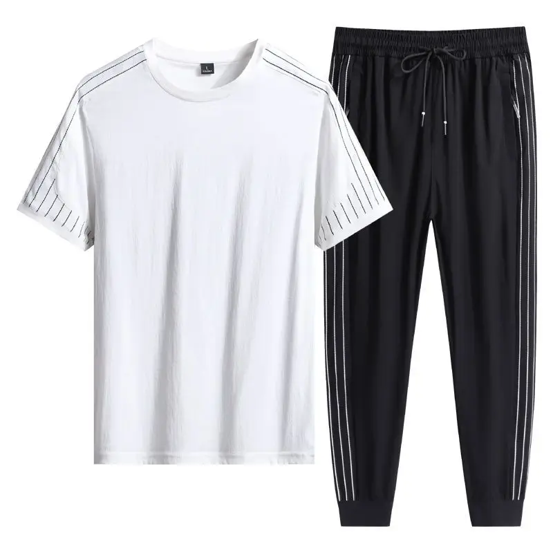 thumbnail image 1 of Conjuntos de camiseta y pantalones para hombre, trajes deportivos elásticos, ropa de verano barata Xl para hombre, chándal básico holgado y liso de corte regular, 1 of 5