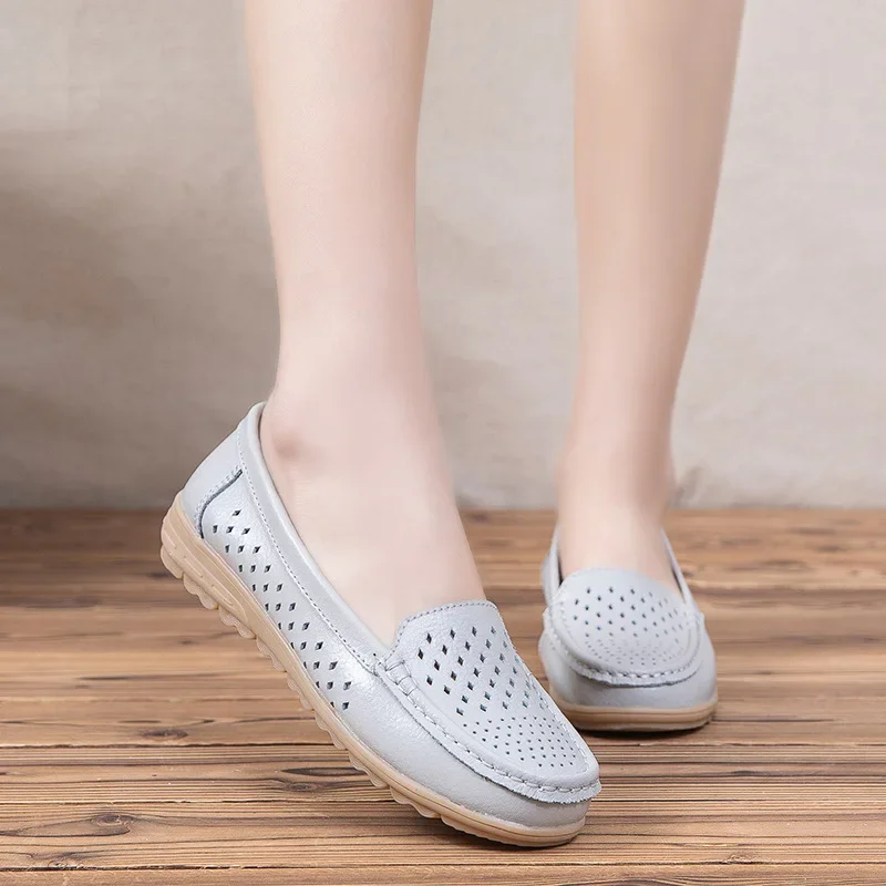 New Fashion Round Toe Nurse Shoes Soft Sole Non-slip Sandals Flat Shoes Breathable Casual Sports Women's Shoes