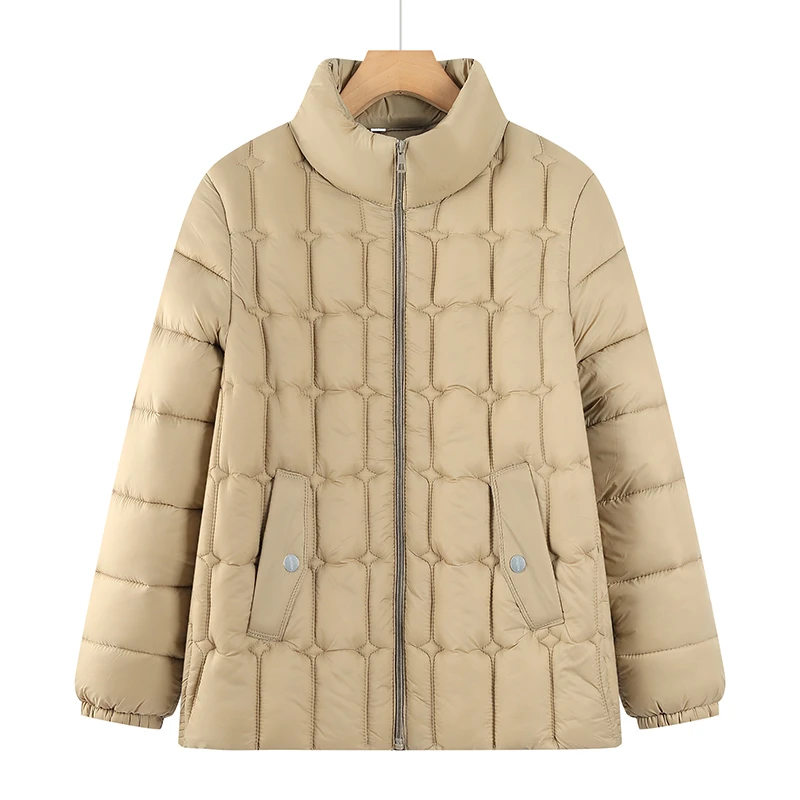 سترة قطنية شتوية سميكة جديدة للنساء في منتصف العمر...