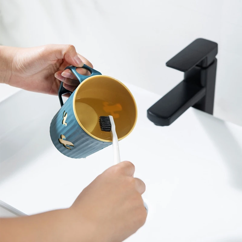 Portable Double Layer Toothbrush Cup For Couples Elegant Tumbler_voghion.com