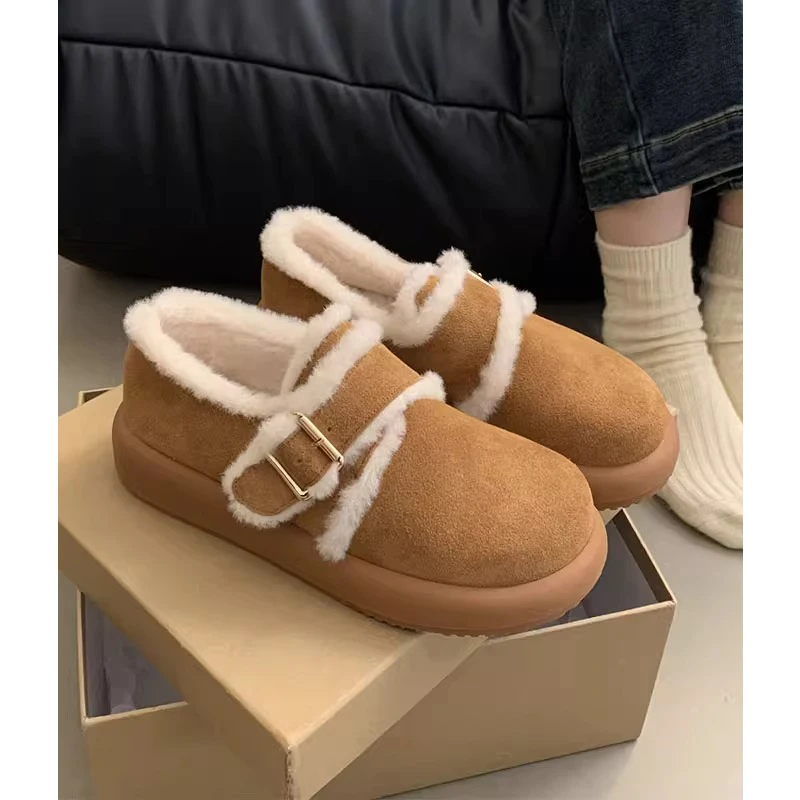 

Женские кроссовки с закрытым носком, на платформе и меху, без застежки