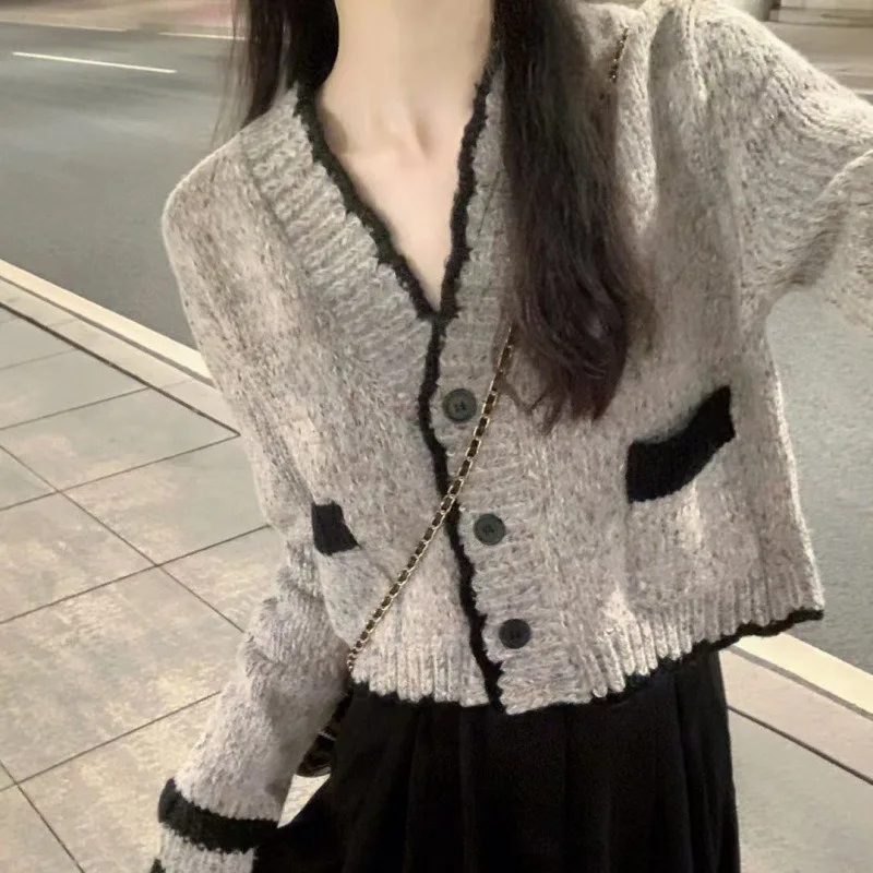

2023 Spring Sweater Women's Color-block Jacket Loose Casual Jacket Knitted Small Cardigan
