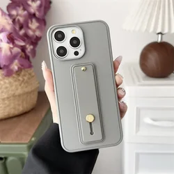 Vibrant Phone Case with Wrist Strap and Shockproof Bumper - iPhone 12 Pro (Titanium grey)