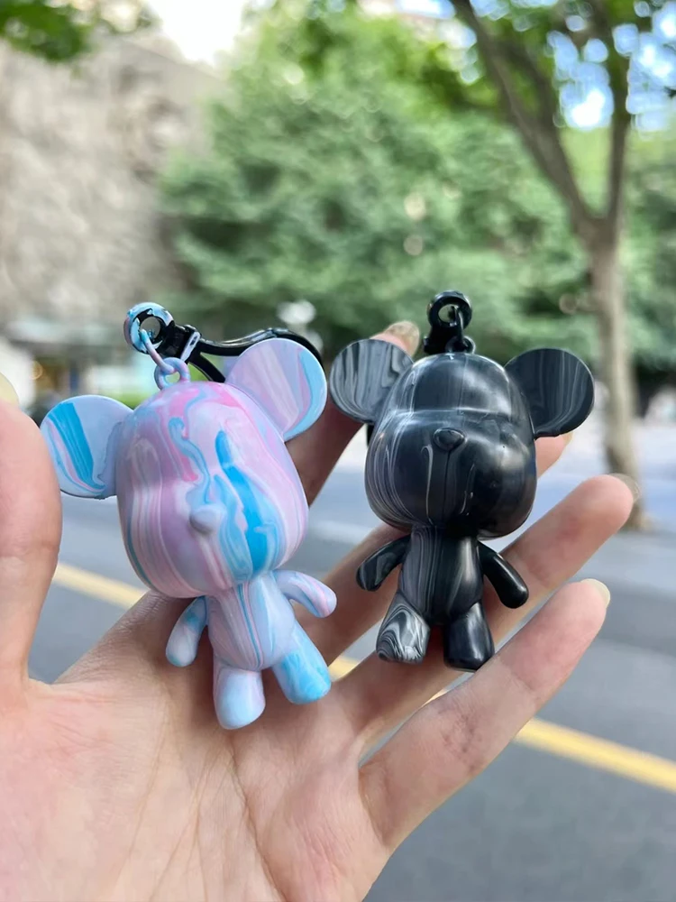 Fluid Bear Keychain DIY Graffiti Violent Bear Statues Mini Pigment Painting Blank Mold Figure Kid Toys Gift 24PCS stainless steel keychain