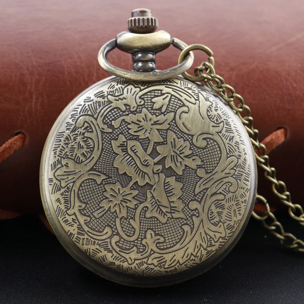 Exquisite and Complex Copper Wire Sculpture Quartz Necklace Pocket Watch Vintage Bronze Pendant Pocket Clock Old Fashion Gift