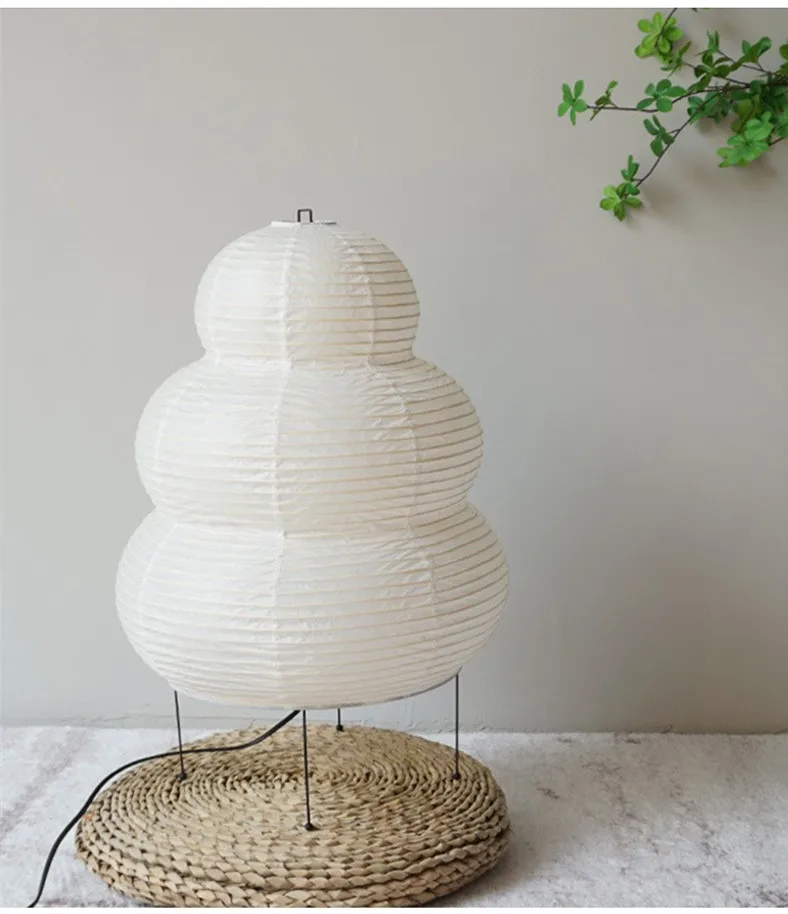 Akari 10a Floor Lamp