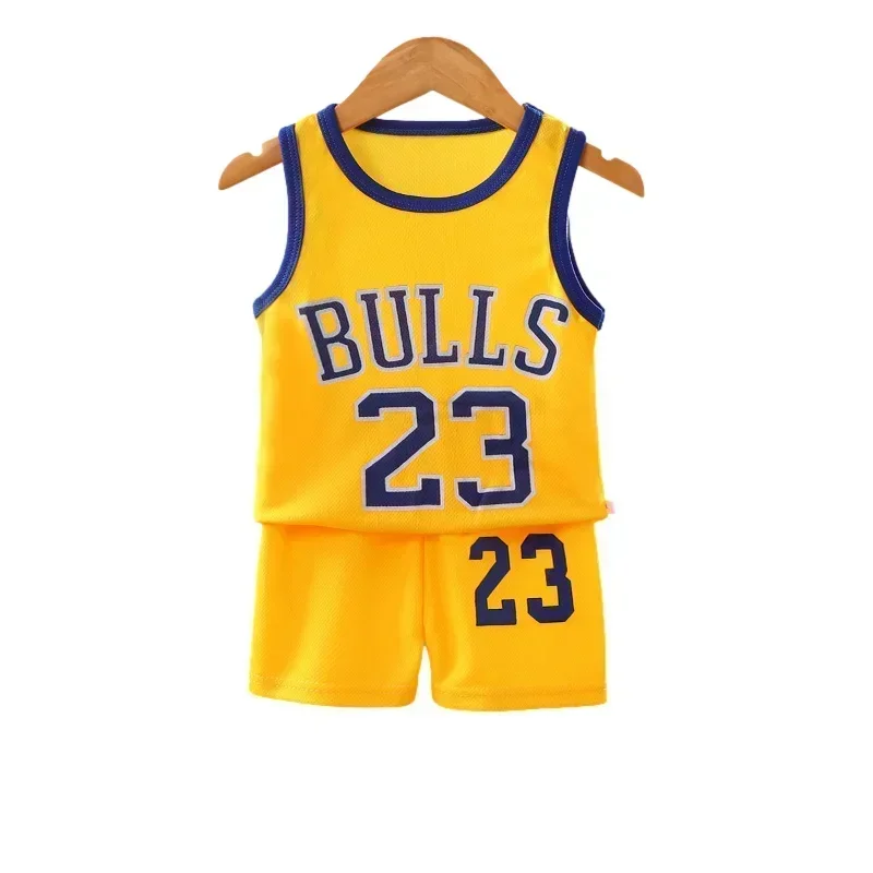 Рисунок 4 - Короткие спортивные комплекты для детей