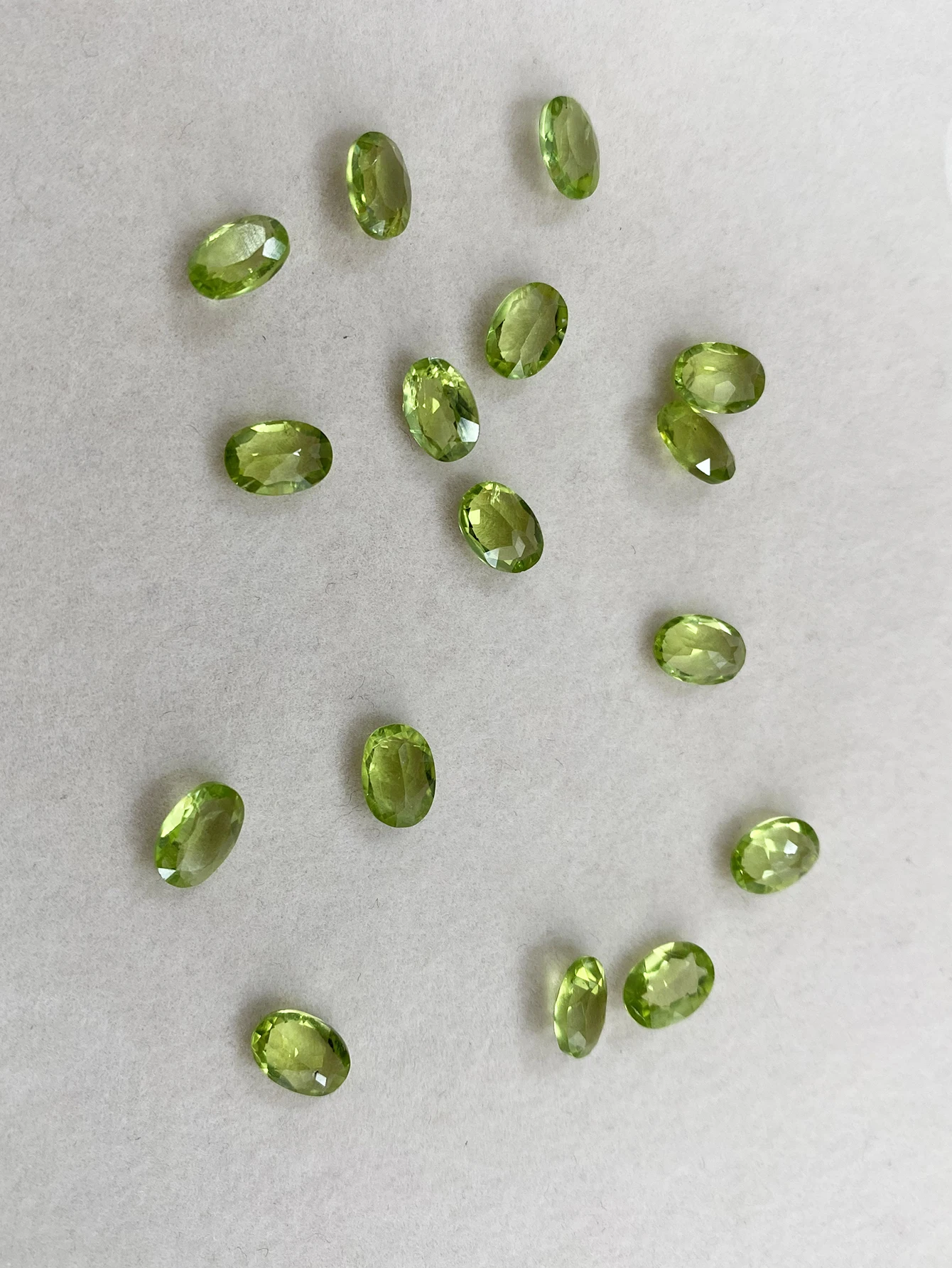 Factory Natural Olivine Peridot Loose Stone Round Cut Gems ​for Earring Ring Necklace Jewelry Making Accessories For loose gemstones