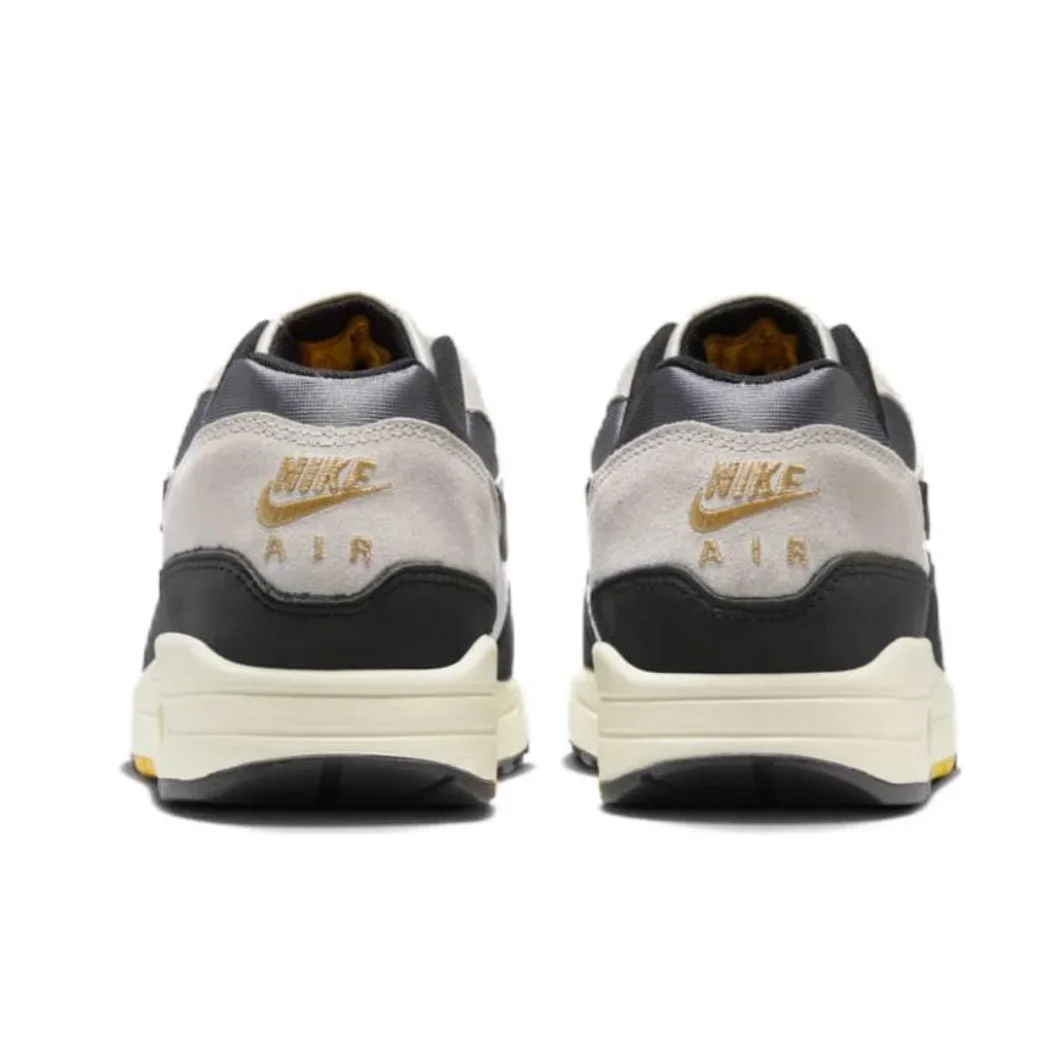 Nike AIR MAX 1 Low Men's and Women's Running Sneakers Winter warm breathable Comfortable and wearable White&Black running sneakers