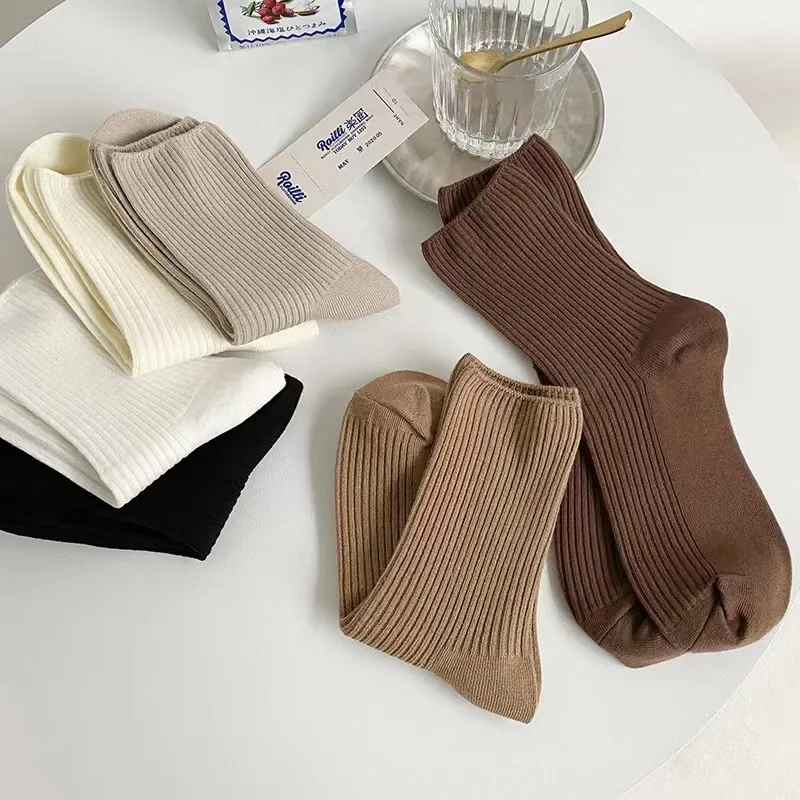 Womens Socks 5 Pairs Japanese Solid Color Casual Cotton Autumn Simple Medium Length