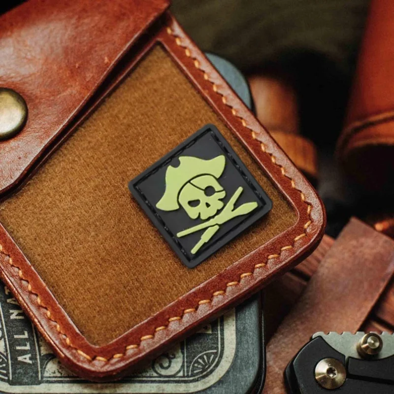 Piratenkapitän PVC Moral Abzeichen Haken und Schleife Mini Aufkleber Ranger Auge Taktische Militärische Armband Abzeichen Tasche Zubehör Aufkleber – Detail 6