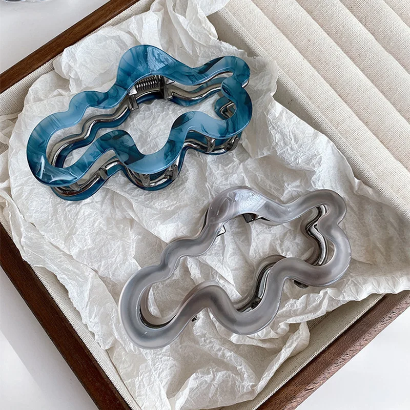 1pc Farbverlauf Farbe Bogen Clip Frauen neue High-End-Clip Stirnband Haars pange Hai Clip auf der Rückseite des Kopfes Französisch Stil