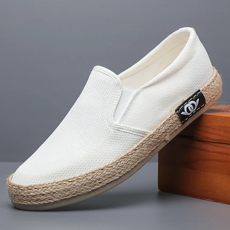 2023 Men's Canvas Shoes Hot Sale Lightweight Comfortable Low-cut Vulcanized Shoes Men Espadrille Non-slip Casual Shoes Men Flats 3