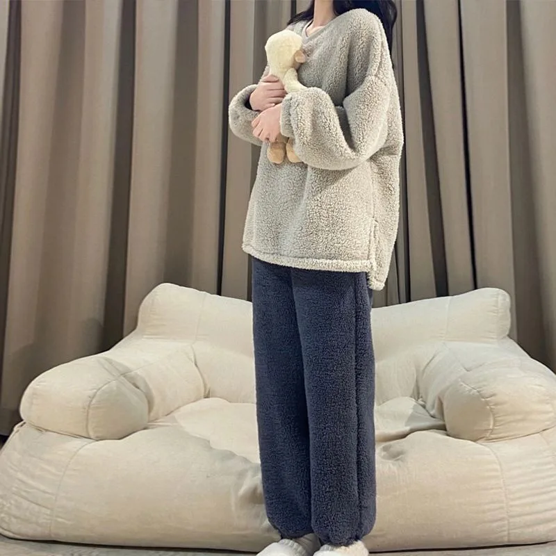 2024 New Cute Winter Coral Fleece Pajamas Winter Women Princess Style Sleepwear Flannel Loungewear Plush Thickened Homewear Set