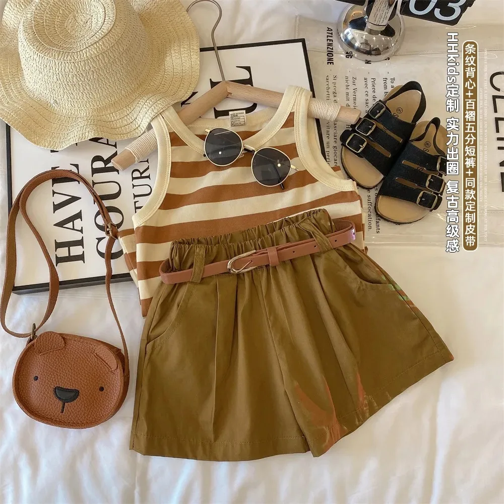 

Girls Fashion Striped Tank Top Set 2024 Summer New Korean Edition Childrens Western style Tank Top Shorts Two Piece Set