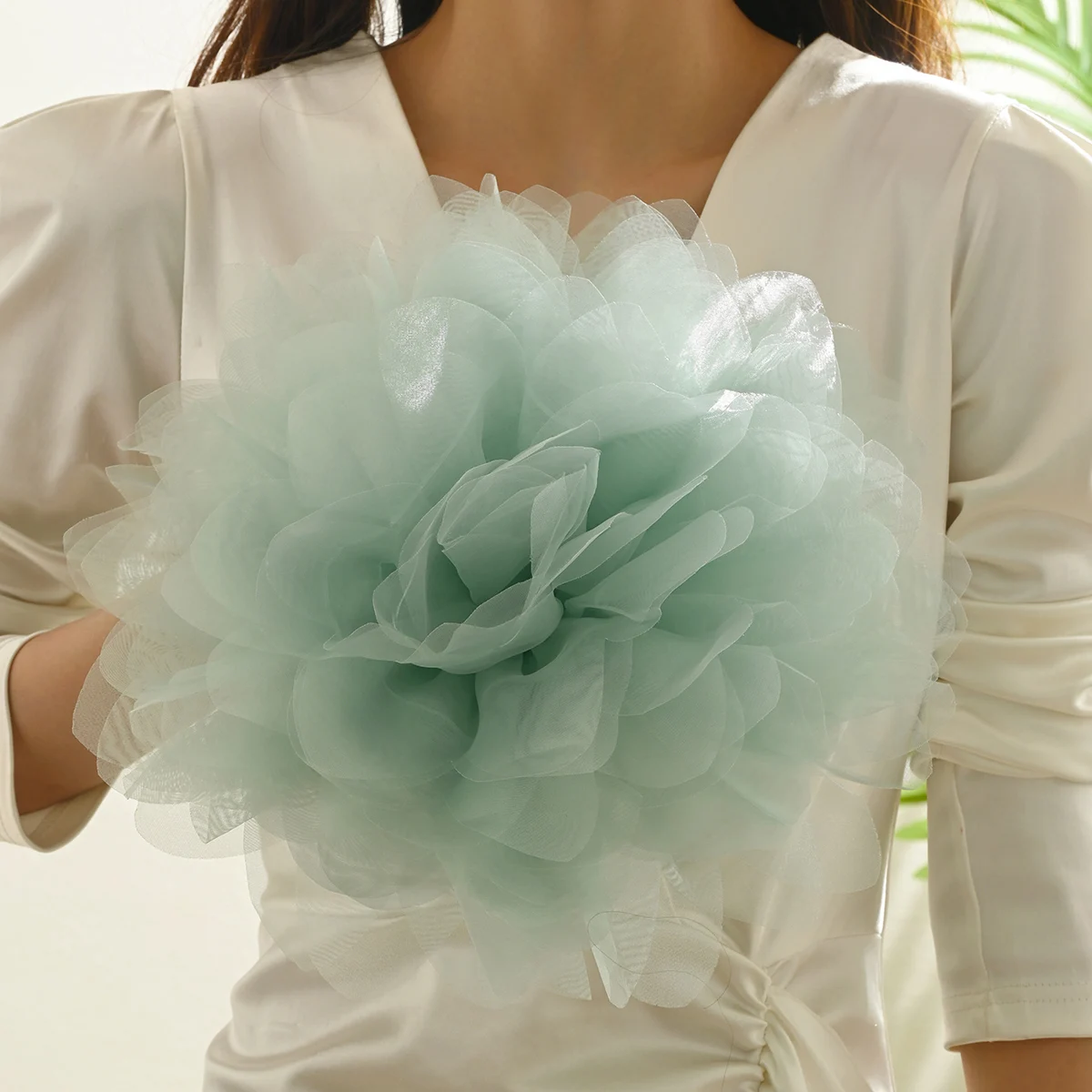 32CM Exaggerated Handmade Elegant Large Lace Flower Brooch for Women French Vintage Floral Lapel Pins Wedding Party Jewelry Gift