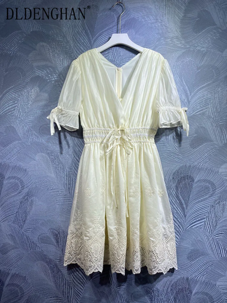 

DLDENGHAN Spring Summer Dress Women V-Neck Flare Sleeve Flower Embroidery Vintage Elastic Waist Dresses Fashion Runway New