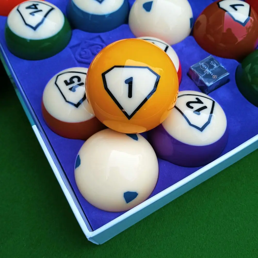 Blue Diamond Grade 16A Phenolic Resin Billiards Pool 17 Balls 2-1/4" + 2 Chalks Set