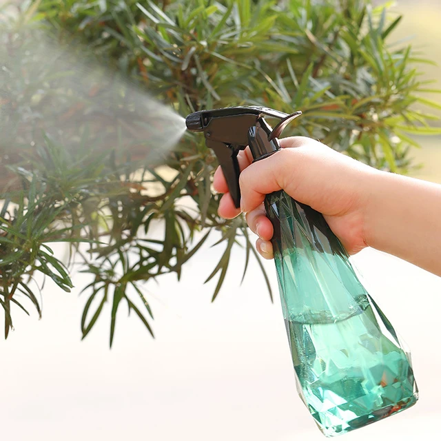 600ml Sprayer Bottle Plant Flower Watering Cans Manual Mist Water Spray Pot Household Garden Watering Irrigation Tools 1pc 2