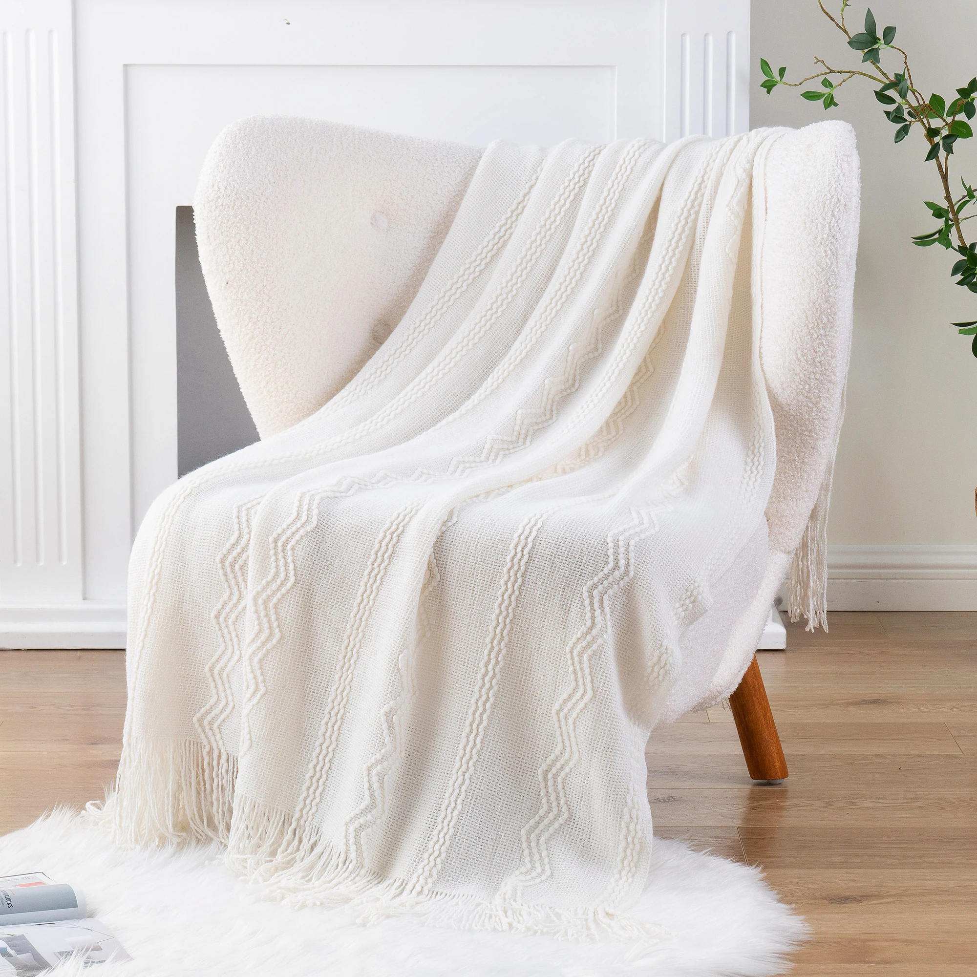 Caramel Knit Throw Blanket - Lightweight Plaid Blanket for Couch and Bed